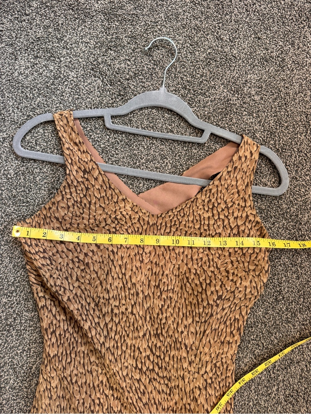 Ann Taylor Silk Tan/Brown Animal Print Sleeveless Midi Dress Size 6P Small Flaw - Picture 11 of 13